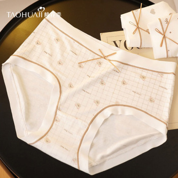 354581波点可爱风莫代尔中腰中版女士内裤